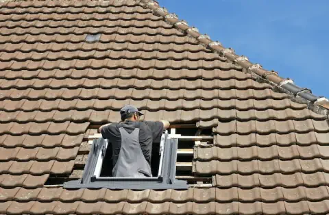 Pose de velux - Mesnières-en-Bray